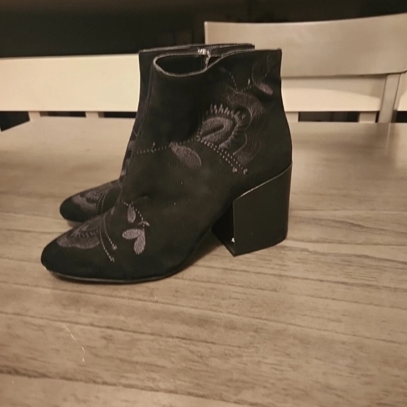 French Connection Black Floral Ankle Boots - Picture 1 of 5